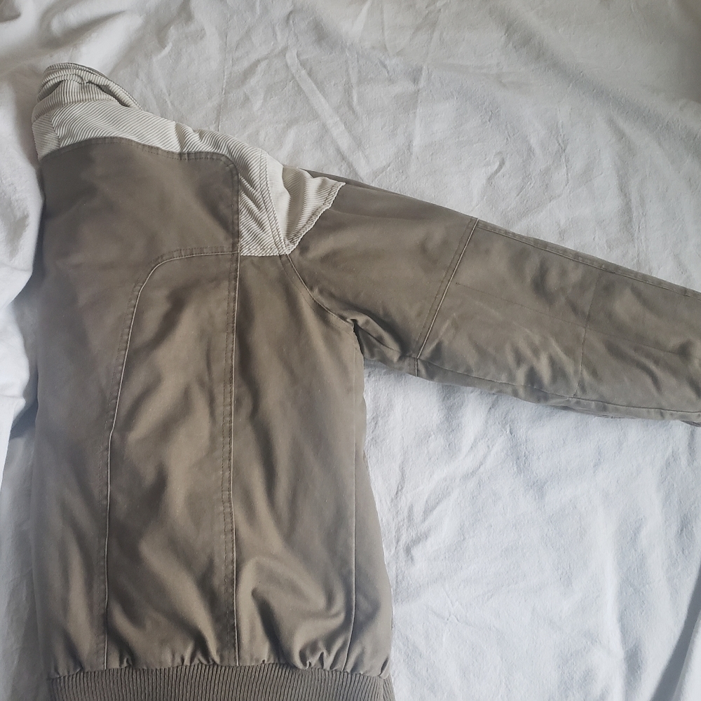 Coat - Picture 5 of 8